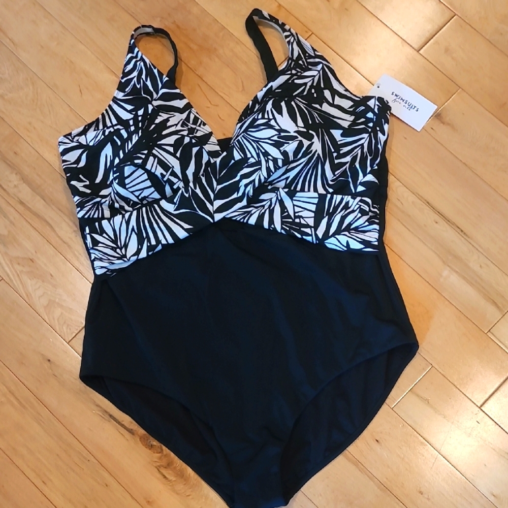 Swimsuits For All Monochrome Leaf One Piece